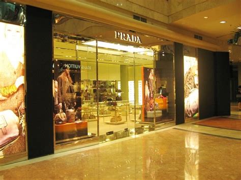 Prada senayan